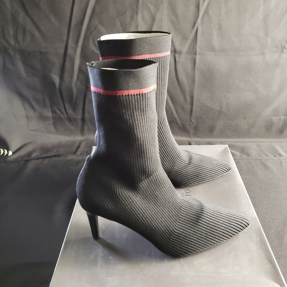 Vince Camuto Roreeta Heels Women’s 8.5 - Picture 2 of 9